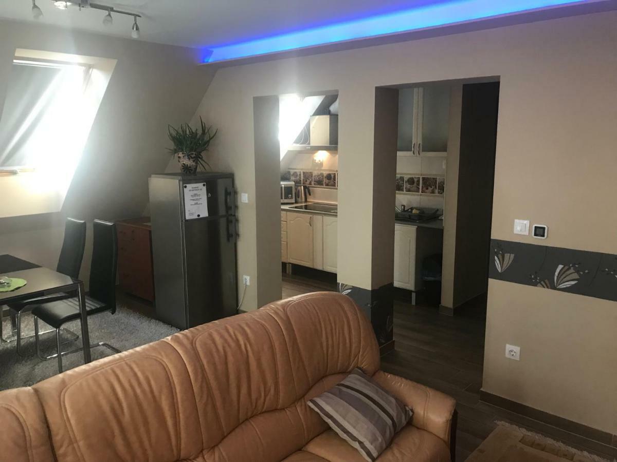 Tommy Apartman 2.0 Hajduszoboszlo Luaran gambar