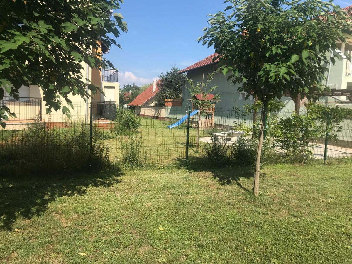 Tommy Apartman 2.0 Hajduszoboszlo Luaran gambar